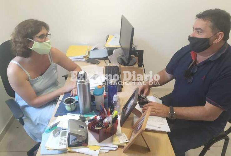 Archivo. Acosta y Spina reunidos en el tribunal.
