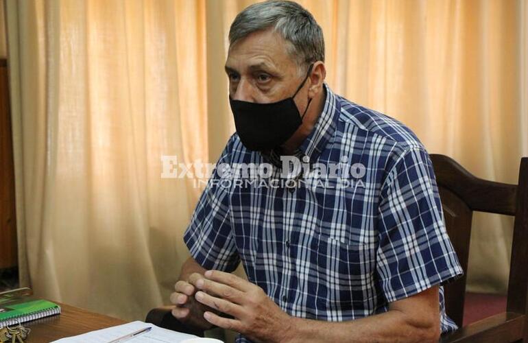 Imagen de Solicitan cord&oacute;n cuneta y cambio de sentido de circulaci&oacute;n en Libertad al 800