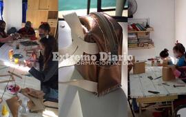 El taller se desarrolla en el barrio Costa del Paran&aacute;.