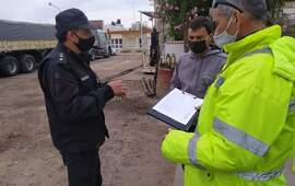 Personal de Tr&aacute;nsito y Convivencia Ciudadana comenz&oacute; la recorrida por empresas y particulares.