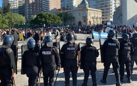 Imagen de Este jueves imputan a los detenidos en la manifestaci&oacute;n en el monumento