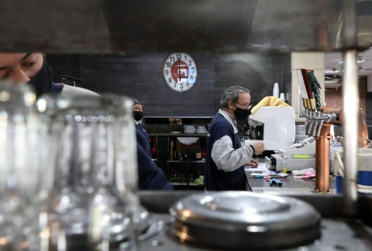 Imagen de La provincia anunció la puesta en marcha de la asistencia económica de emergencia al sector gastronómico