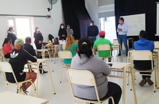 Imagen de La comuna otorg&oacute; un aporte total de $ 210.000 a profesores/as deportivos y establecimientos locales