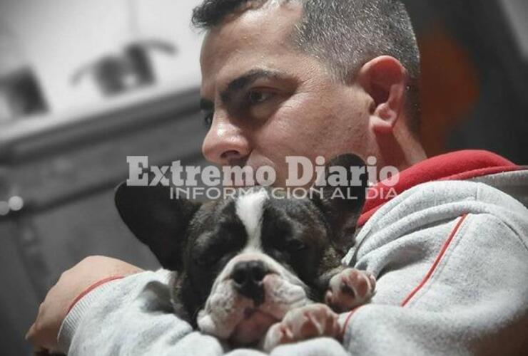 Gherardi y su perro Cristobal.
