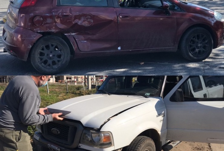 Imagen de Accidente de tránsito entre un auto y una camioneta en calles Independencia y San Nicolás.