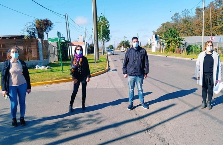 Imagen de Personal del CIC, SAMCo y Desarrollo Social, recorrieron barrios para potenciar el plan de vacunaci&oacute;n Covid-19.