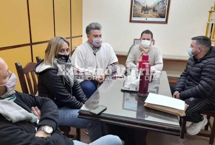 Imagen de Dueños de bares solicitan extender el horario de cierre