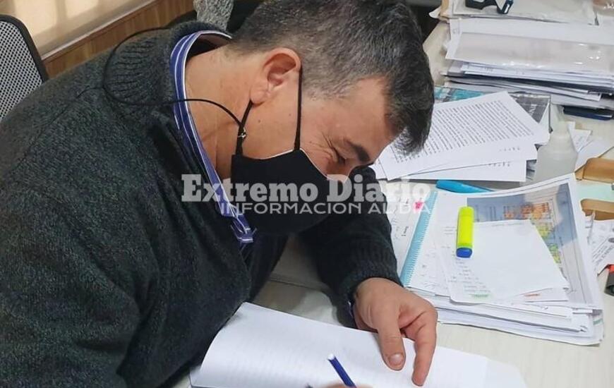 Se trata de dos cisternas de 30.000 litros cada una.