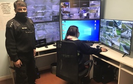 Imagen de El centro de monitoreo, cuenta con m&aacute;s de 45 c&aacute;maras de vigilancia distribuidas por toda la localidad.