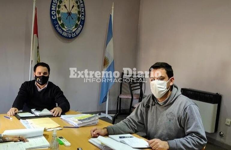 Sabbatini junto a Torres, su candidato a la presidencia comunal.