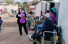 Imagen de Covid-19: Referentes del CIC y SAMCo Eduardo Matteo, realizaron un relevamiento en barrio La Costa.