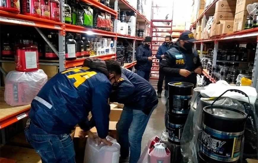 Imagen de Desbaratan red que comercializaba anab&oacute;licos importados no autorizados en el pa&iacute;s