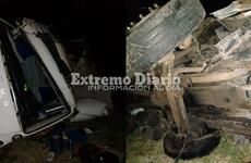 El camionero salió ileso. Trabajó en el lugar, personal de subcomisaria 11°.