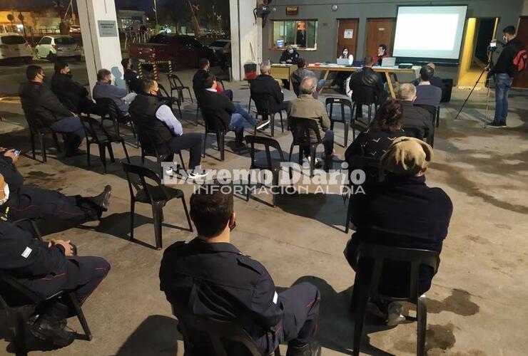 Imagen de Bomberos promulgó nueva comisión directiva en una Asamblea de Normalización