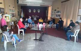 Imagen de Reuni&oacute;n con dirigentes de la regi&oacute;n para exigir la repavimentaci&oacute;n de Ruta 21