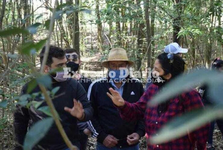 Imagen de Una ciudad de cara al río