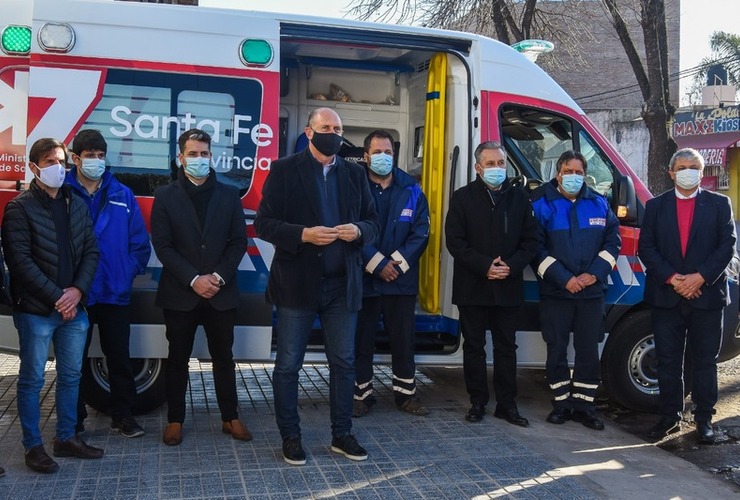 Imagen de El hospital Anselmo Gamen sumó una ambulancia de alta complejidad