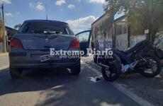 Imagen de Un herido: Moto impactó contra un automóvil