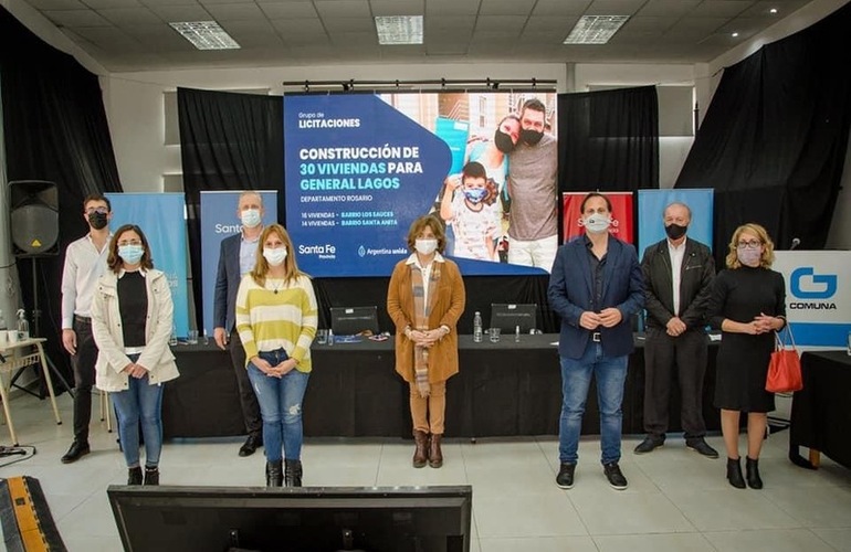 Imagen de Apertura de sobres para la licitaci&oacute;n de 30 viviendas del plan �Casa Propia�