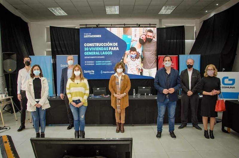 Imagen de Apertura de sobres para la licitaci&oacute;n de 30 viviendas del plan �Casa Propia�