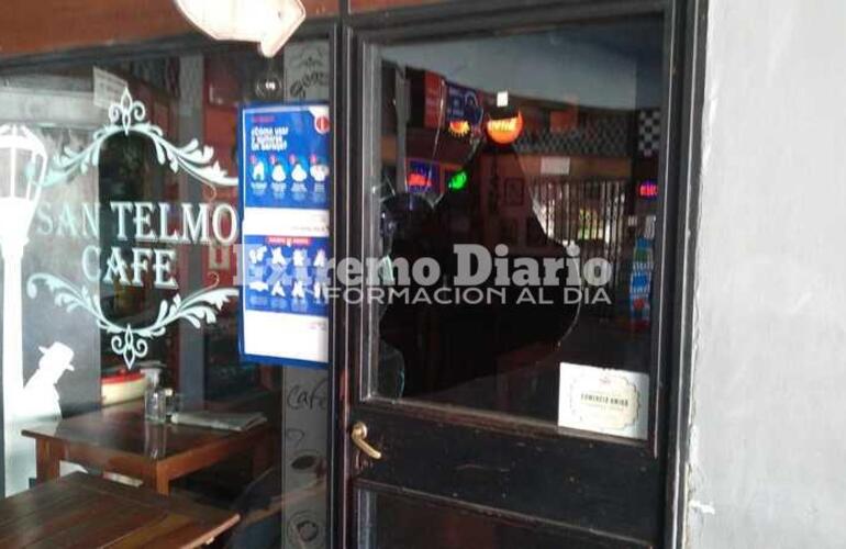 Imagen de Le rompió un vidrio del bar y resultó detenido