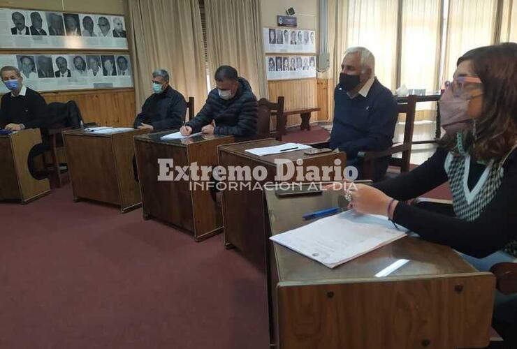 Imagen de El concejo convocará a Adrián Spina por brote de triquinosis