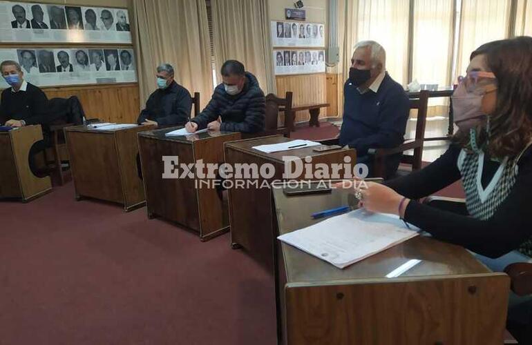 Imagen de El concejo convocar&aacute; a Adri&aacute;n Spina por brote de triquinosis