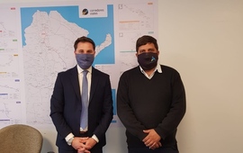Ghione junto MARTIN VALLI, GERENTE GENERAL CORREDORES VIALES S.A