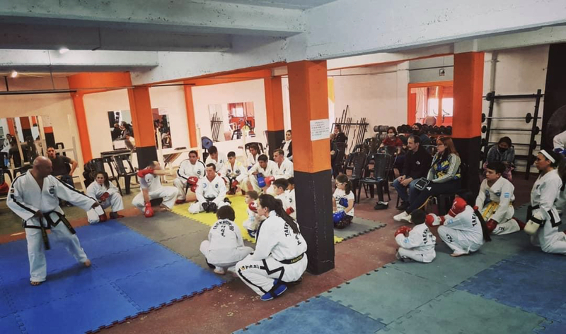 Imagen de El Master Ferm&iacute;n Rodr&iacute;guez, dict&oacute; una Master Class de Formas y Estrategias de Combate en Villa Carlos Paz.