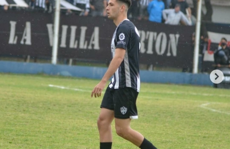 El goleador del "Blanco y Negro" se anot&oacute; por triplicado.