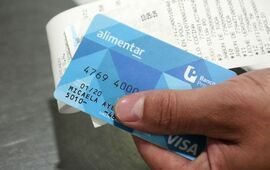 Imagen de El monto de la tarjeta Alimentar pasar&aacute; a depositarse en la cuenta de la AUH