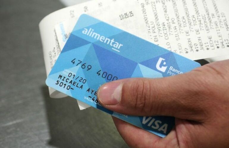 Imagen de El monto de la tarjeta Alimentar pasar&aacute; a depositarse en la cuenta de la AUH