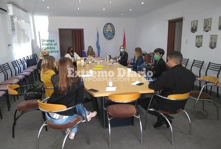 El encuentro se realizó en el edificio comunal