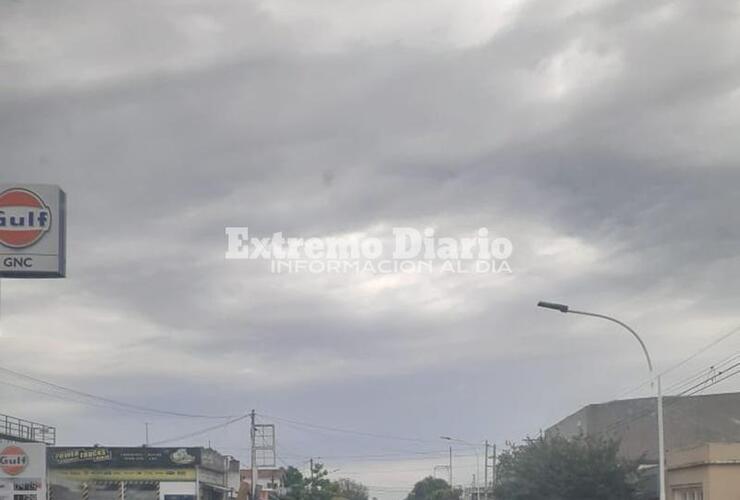 Imagen de Pasado el alerta, el temporal pierde fuerza y se anticipa un domingo soleado