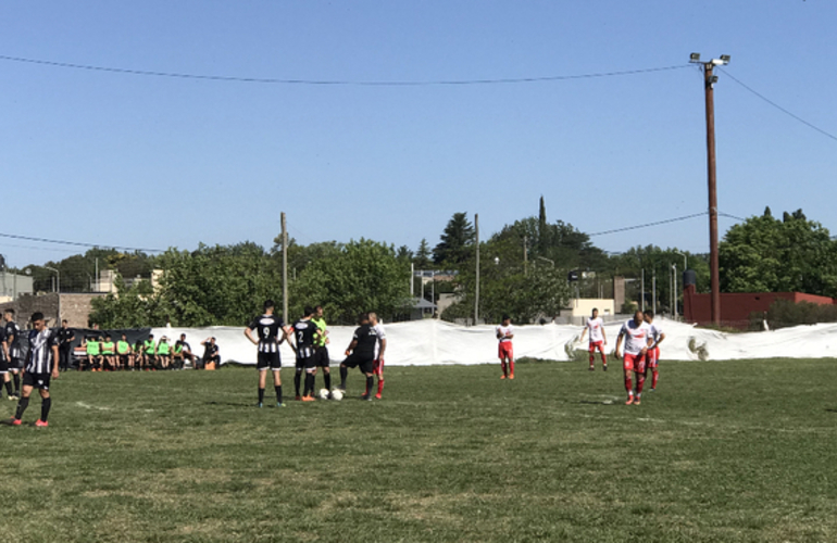 Imagen de Fecha 12: Unión ganó 2 a 0 de visitante ante Juventud Unida de Pueblo Esther.