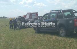 Imagen de Vuelco de un veh&iacute;culo altura Alvear