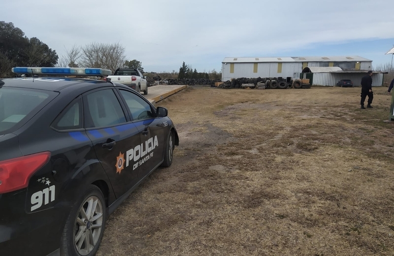 La planta se encuentra en zona norte, camino al paraje El Omb&uacute;