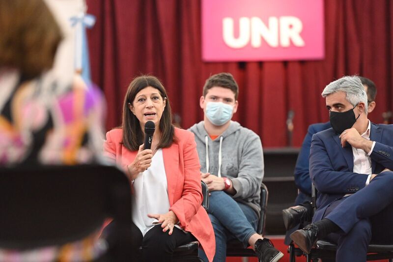 Imagen de Clara Garc&iacute;a: "Somos garant&iacute;a en la defensa de la educaci&oacute;n de calidad en Argentina"