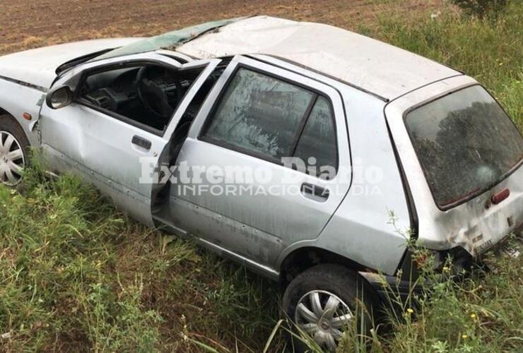 Imagen de Vuelco de un vehículo ingreso a Playa Mansa