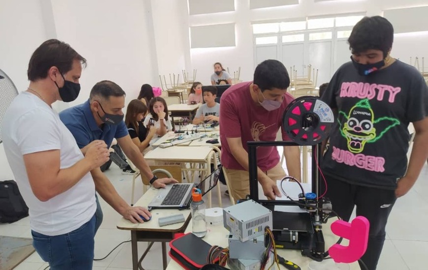 La primer cohorte trabaja en nuevas perspectivas.