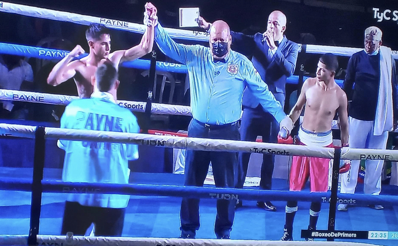 Imagen de Mirco Cuello venci&oacute; por KO en el segundo round al venezolano Almanza. Sexta victoria consecutiva como profesional.