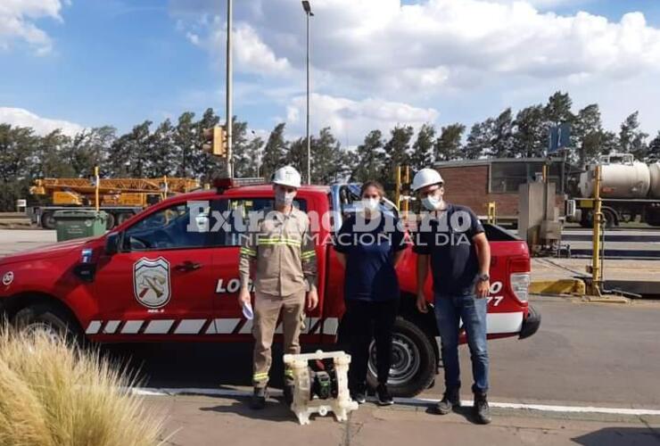 Imagen de Dreyfus realizó donación a Bomberos Voluntarios