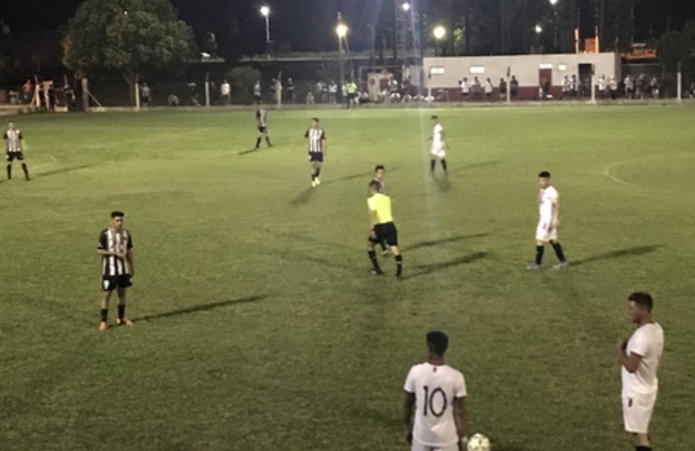 Imagen de Cuartos de Final: Unión ganó 1 a 0 ante Atlético Pavón y sacó ventaja en la serie