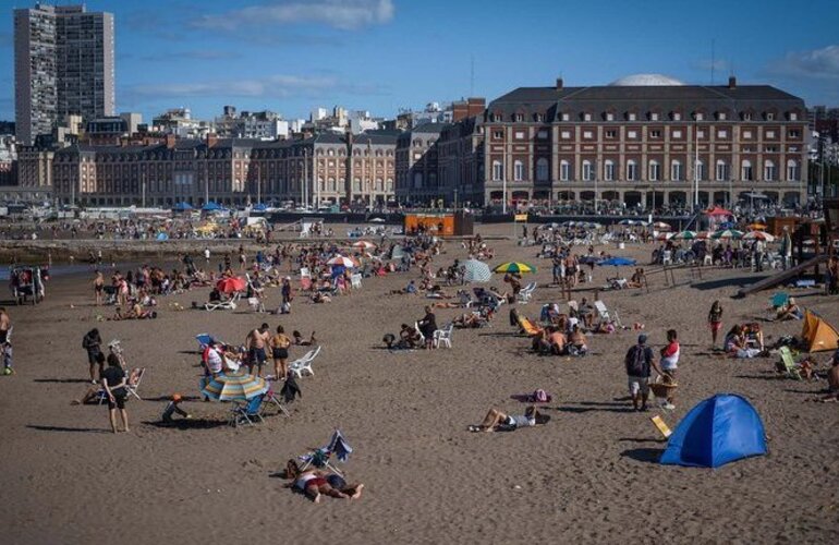 Imagen de El Gobierno espera una "temporada de verano histórica"