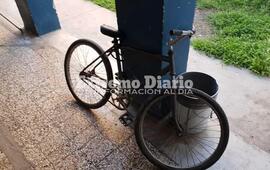El adolescente se movilizaba en bicicleta.