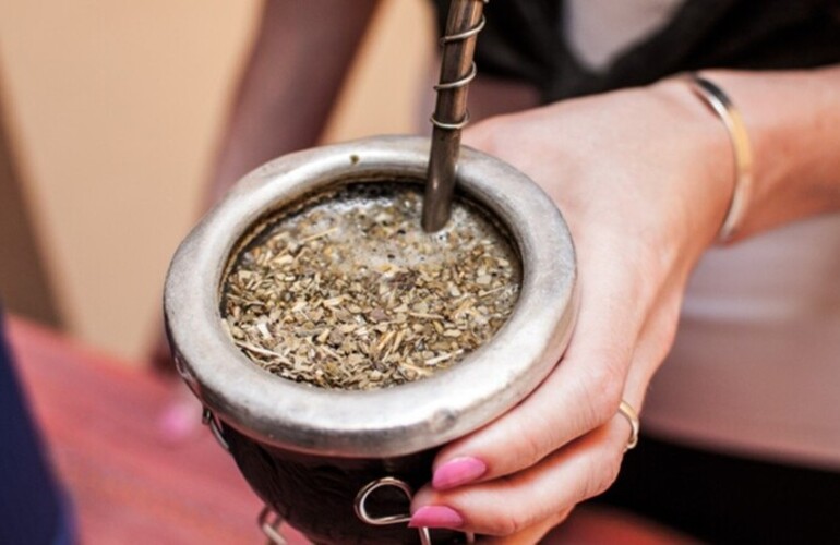 Desde 2014 en esta fecha se celebra el Día Nacional del Mate.