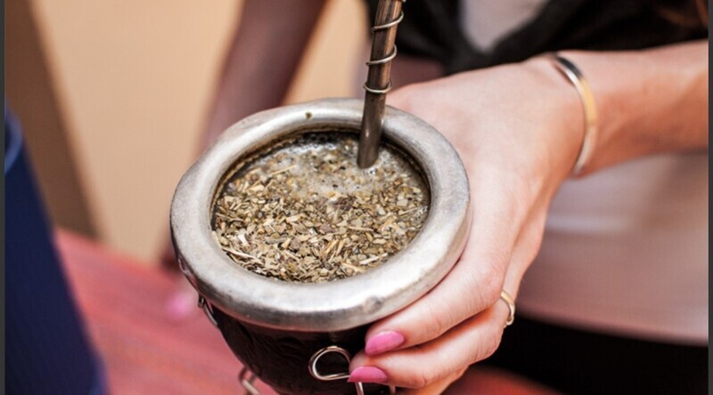 Desde 2014 en esta fecha se celebra el D&iacute;a Nacional del Mate.