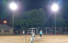 Imagen de Talleres modific&oacute; la luminaria de sus canchas de tenis.