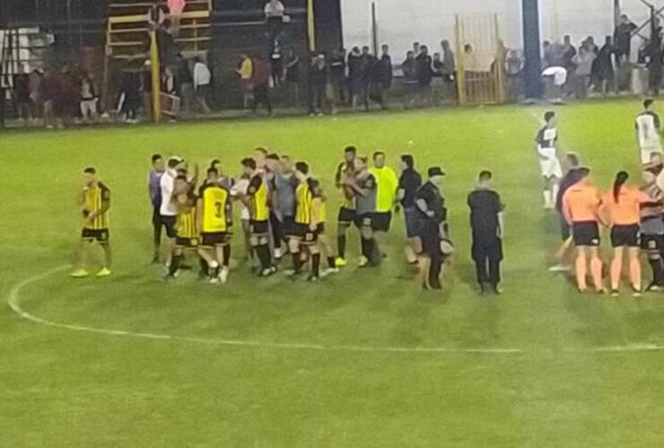 Imagen de Cuartos de Final: Empalme Central venci&oacute; 1 a 0 a Central Argentino y se meti&oacute; en Semifinales.
