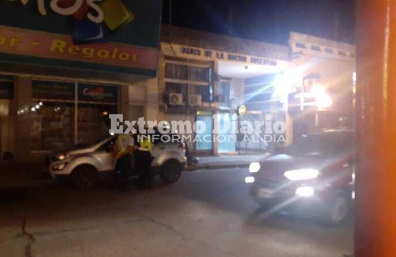 Agentes municipales en zona centro.